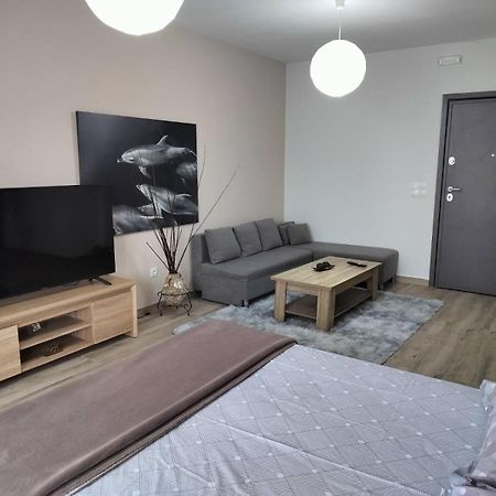 Luxurious 4Th Floor Apartment With Elevator Александруполис Екстериор снимка