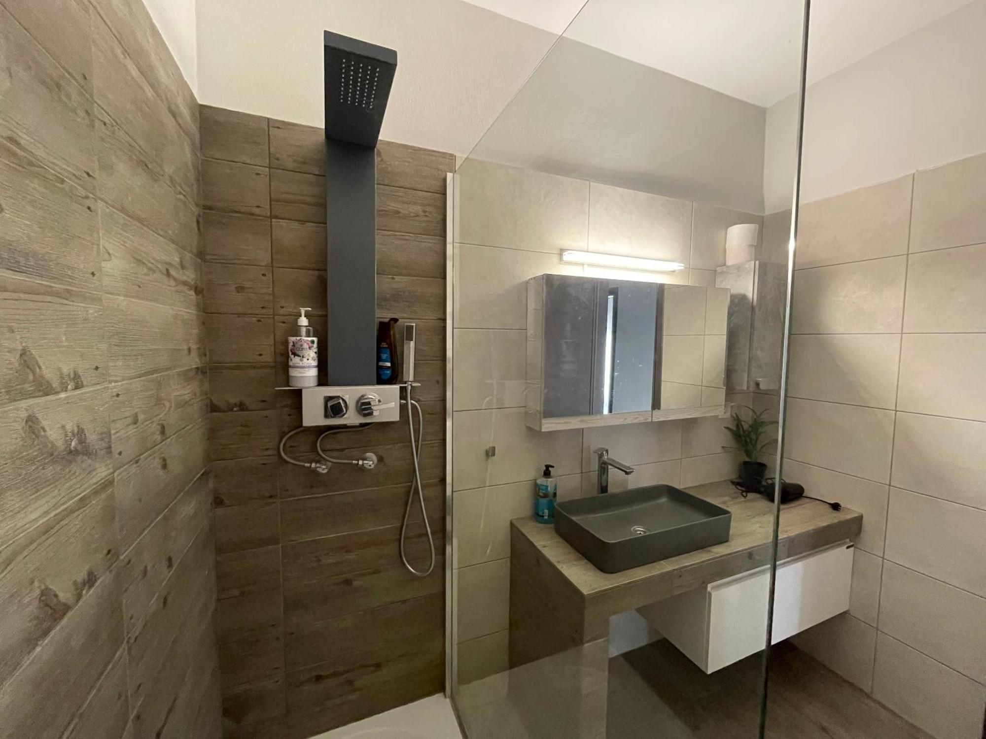 Luxurious 4Th Floor Apartment With Elevator Александруполис Екстериор снимка